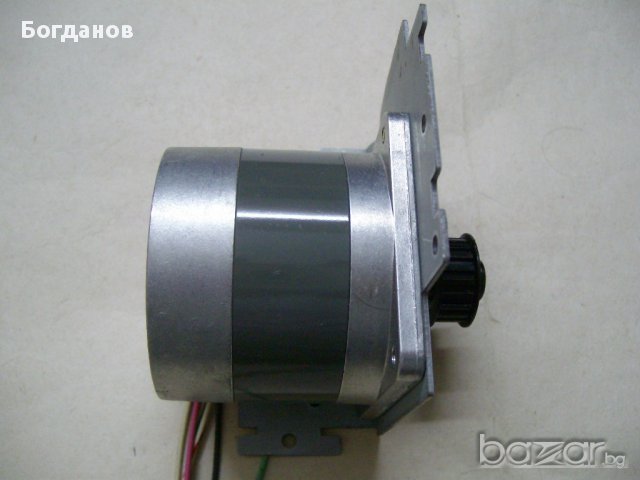 Стъпков Мотор - MINIANGLE STEPPER 2.4V / 1.2A  Тайланд, снимка 4 - Други - 12042407