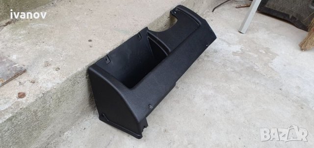 Пластмасова  кора под волана за бмв е36 компакт, снимка 2 - Части - 25661341