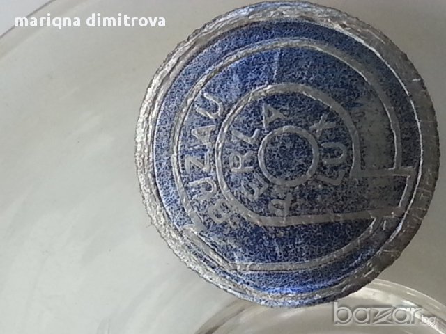 Кристални чаши цветен червен кристал и гарафа , снимка 2 - Антикварни и старинни предмети - 17470279