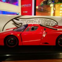Метална количка Ferrari FXX -Hot wheels 1:18, снимка 3 - Колекции - 26186245