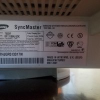 Продавам стар CRT Монитор Samsung SyncMaster 755DF, снимка 7 - Монитори - 21516252