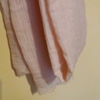 Дам.шал-/памук+вискоза/,цвят-св.розов. Закупен от Италия., снимка 5 - Шалове - 23715508