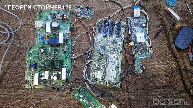 KLV-26S СЪС СЧУПЕН ПАНЕЛ, снимка 1