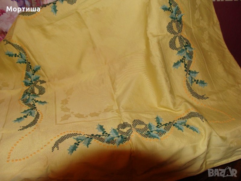 Покривка ръчно изработена , снимка 1