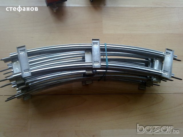 Релси за влакче на пружина с ключе от 50тина години