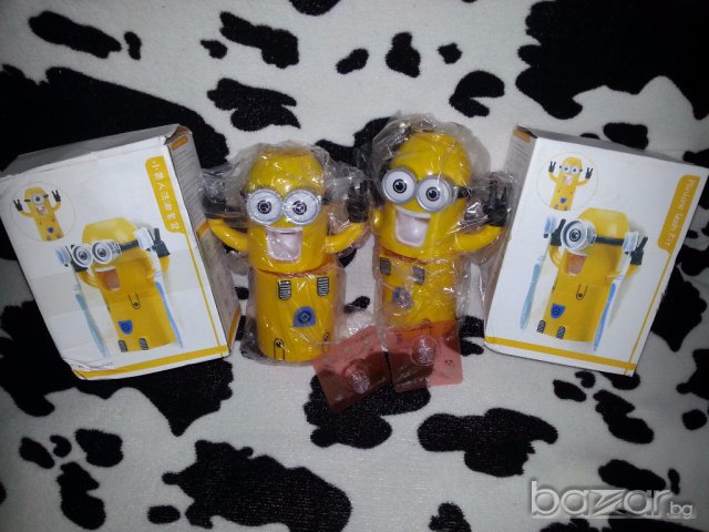 Поставка за четки за зъби МИНИОНИТЕ 