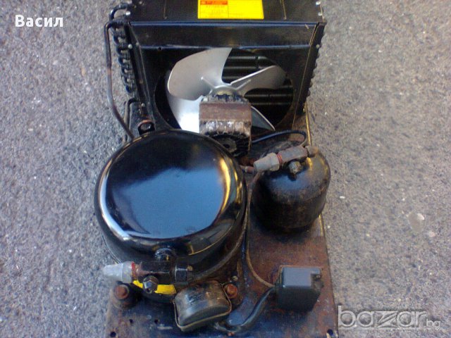 Хладилен компресор, снимка 3 - Търговско оборудване - 13628137