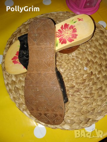 Оригинални чехли на ROXY номер 38, снимка 2 - Чехли - 22638598