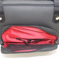 Нов травъл сак / чанта HUGO BOSS PARFUMS оригинал, снимка 12 - Чанти - 15543441