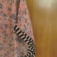 Нова, Красива блуза, райета, цветя, XXL, синя, розова, снимка 2 - Тениски - 15070703