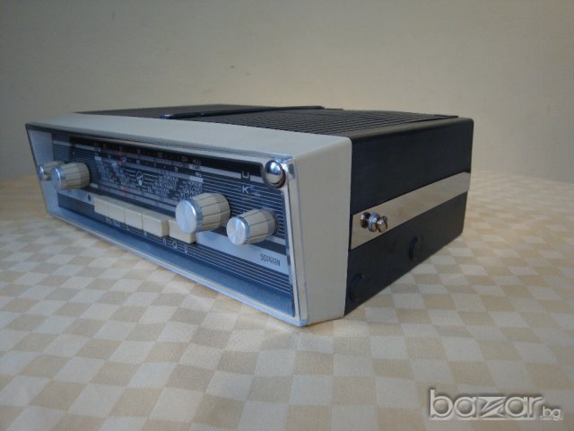 Blaupunkt Derby 660 - радиоприемник 1966г., снимка 10 - Радиокасетофони, транзистори - 20054039