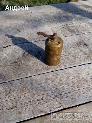 Мелница,Мелничка за чер пипер, снимка 3 - Антикварни и старинни предмети - 19783868