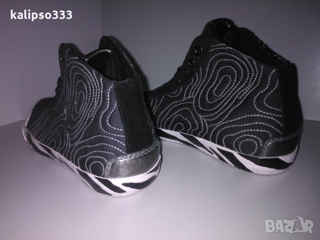 Just Cavalli оригинални обувки, снимка 4 - Кецове - 24669523