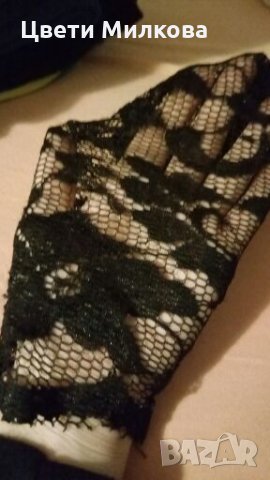 Страхотна дантелена черна рокля, снимка 2 - Рокли - 23701873