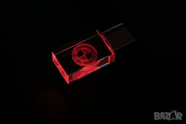 Предлагам Светещи флашки с лого на различните марки автомобили., снимка 6 - USB Flash памети - 24098018