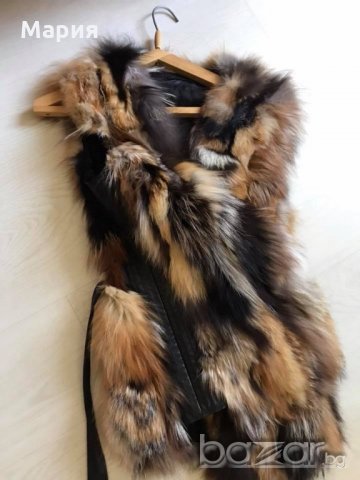 Елек от естествена лисица и кожа , снимка 3 - Палта, манта - 21279415