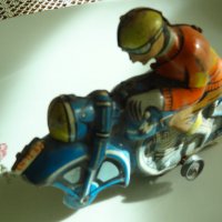 Стара играчка от соца - тенекиен мотор, снимка 2 - Колекции - 19851929