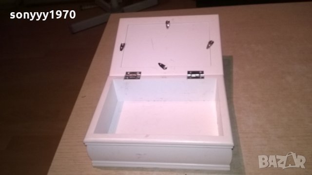 бяла кутия с място за снимка-20х15х7см-внос швеицария, снимка 11 - Колекции - 26050229