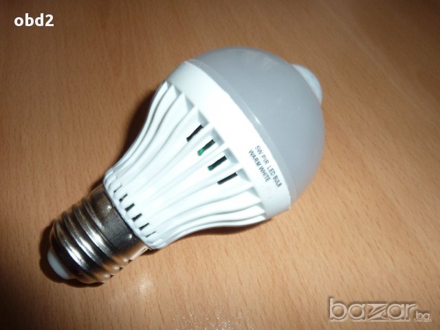 Енергоспестяваща LED 5w лампа с инфрачервен PIR сензор за движение, снимка 4 - Лед осветление - 11869596