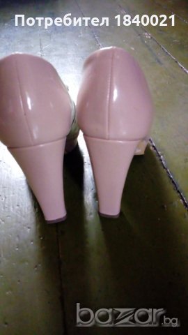 Стилни обувки, снимка 3 - Дамски обувки на ток - 21101319