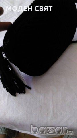 Нова велурена чантичка MANGO, снимка 2 - Чанти - 21283053