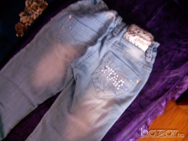 Дънки, снимка 4 - Детски панталони и дънки - 19965632