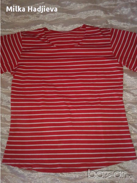 Червена тениска на райета, снимка 1