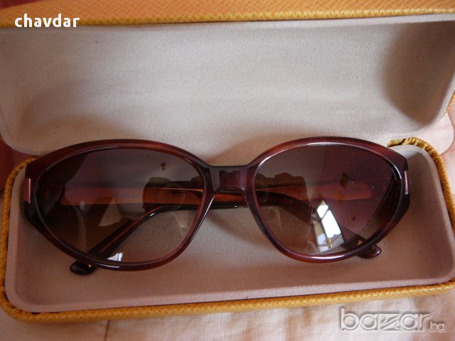 продавам маркови слънчеви очила Escada, снимка 9 - Слънчеви и диоптрични очила - 13953423