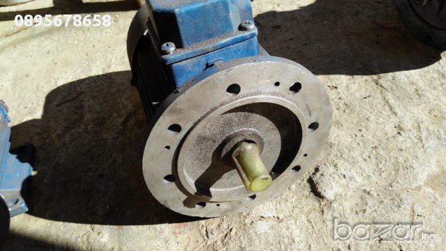 Ел.  двигатели трифазни, снимка 4 - Електродвигатели - 12459032