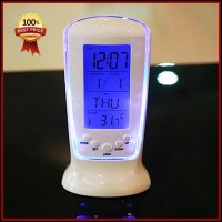 Дигитален настолен часовник термометър за стая бюро електронен LED календар аларма, снимка 1 - Други - 25235211