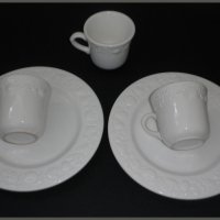 Лот: бели порцеланови чаши+бели порцеланови чинии,релефно инкрустирани, снимка 2 - Чинии - 22996087