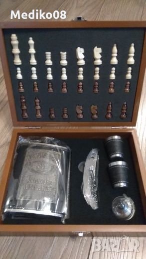 Сувенир Джак даниелс с шах, снимка 1