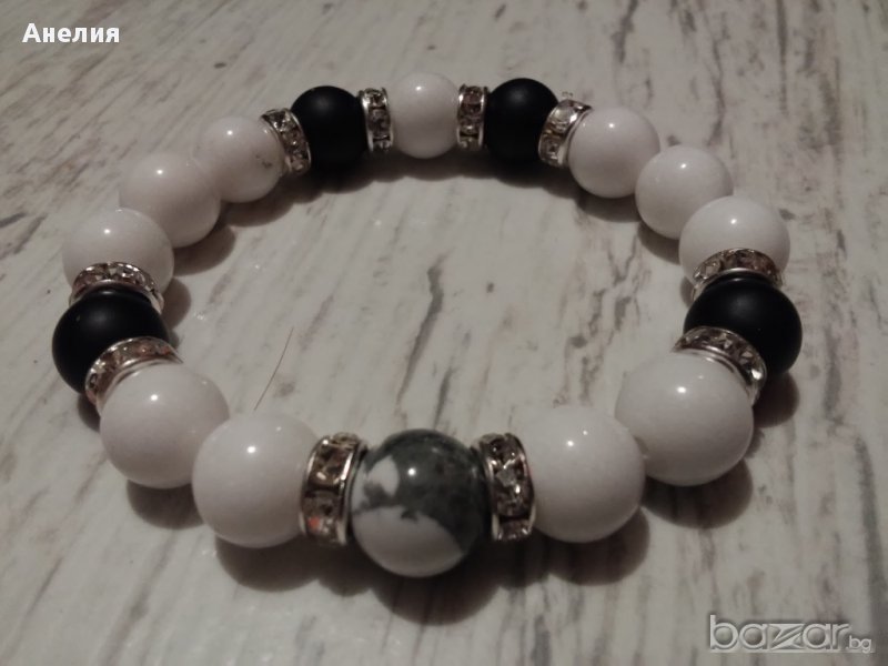 Гривна от естествени камъни за любов и енергия, снимка 1