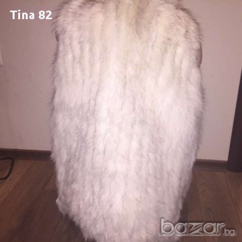 Дамски елек сребърна лисица -естествен косъм , снимка 3 - Елеци - 13444833