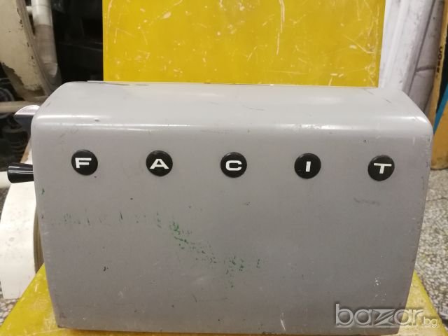 Стар калкулатор Facit, снимка 5 - Антикварни и старинни предмети - 20894965