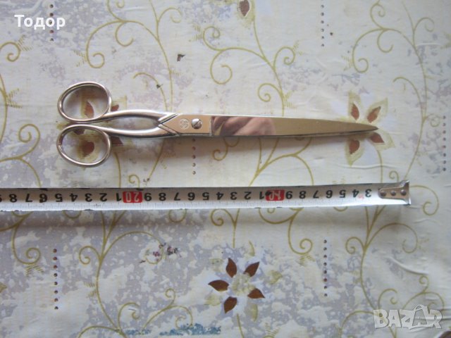 Страхотна немска ножица маркирана , снимка 1 - Фризьорски принадлежности - 25677219