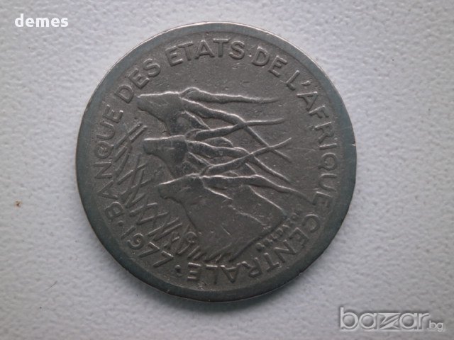 50 сефа франка-Централни африкански щати,1977 г., Е-Камерун 25L, снимка 4 - Нумизматика и бонистика - 14502319