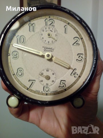 Немски механичен настолен часовник, снимка 1 - Антикварни и старинни предмети - 22998589
