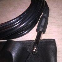 shure-кожен калъф+кабел с жак и букса+държач за микрофон, снимка 11 - Микрофони - 24670325
