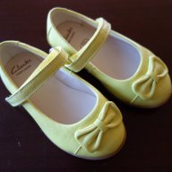 нови кожени обувки Clarks, 20,5ти номер, снимка 1 - Детски маратонки - 17733720
