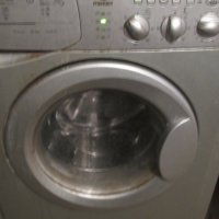 Продавам пералня със сушилня Индезит, снимка 2 - Перални - 24935431