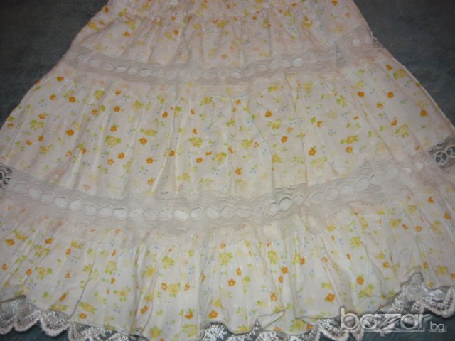 детска поличка, снимка 3 - Детски рокли и поли - 8038806