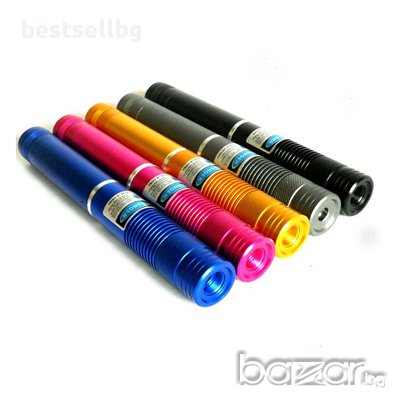 Мощен силен син акумулаторен лазер 1000mw приставки предпазни очила пука балон пали клечка 1W зелен, снимка 6 - Друга електроника - 10405069