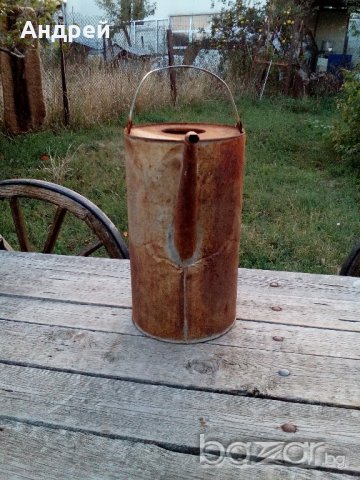 Метална лейка, снимка 2 - Антикварни и старинни предмети - 19466395