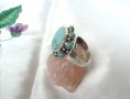 Прекрасен Овален Сребърен Пръстен с Естествени Тюркоази, снимка 2