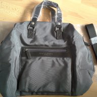 Нова травъл чанта GIORGIO ARMANI PARFUMS оригинал, снимка 3 - Чанти - 12104987
