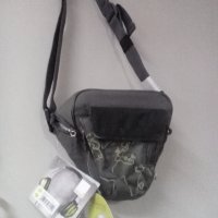 Чанта за камера, снимка 1 - Чанти, стативи, аксесоари - 23463021