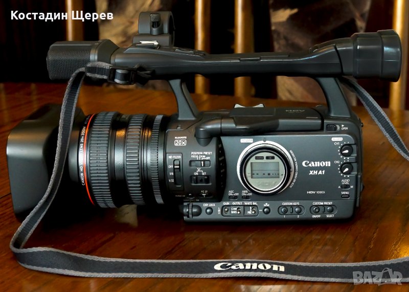Видеокамера Canon XH A1, снимка 1