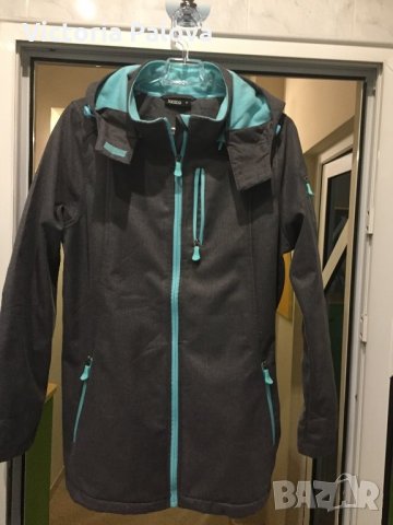 Красиво топло яке, снимка 4 - Якета - 24291659