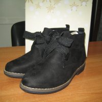 Дамски обувки кларк- 66 черен велур-намаление, снимка 1 - Дамски боти - 22755988